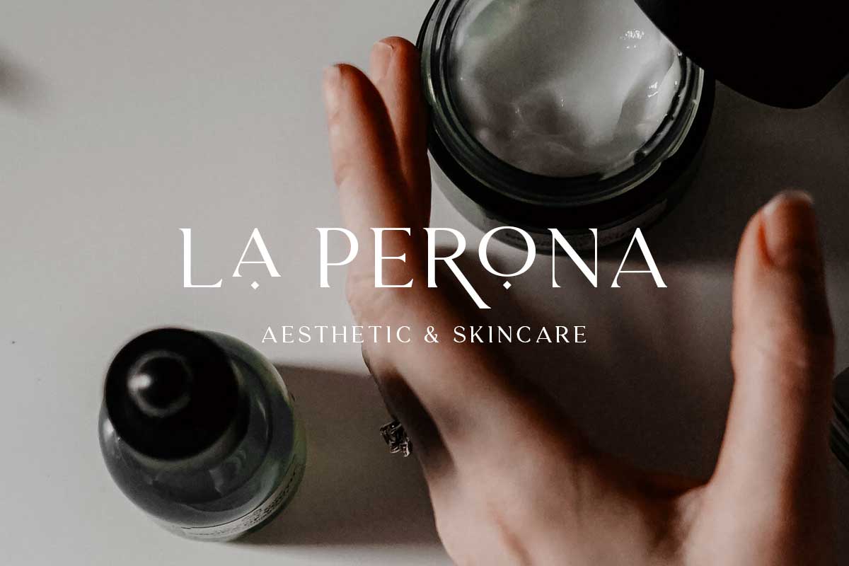 Hisquins Font Download